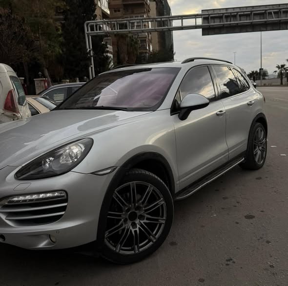 بورش كايين 2011 - صورة 5