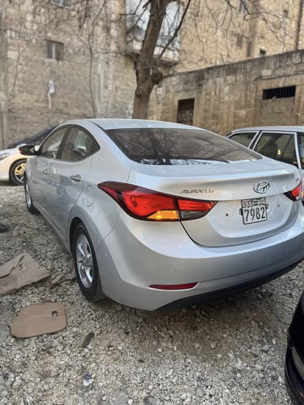 هونداي افانتي 2014 - صورة 3