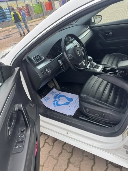 فولكس فاجن باسات سي سي 2011 - صورة 4