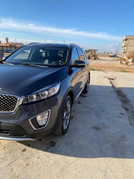 كيا سيرنتو 2015 - صورة 1