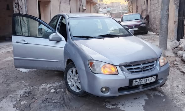 كيا سبيكترا 2005 - صورة 1