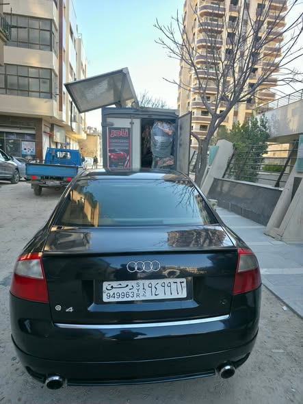 اودي A4 2004 - صورة 2