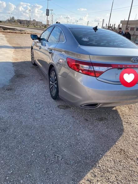 هونداي أزيرا 2012 - صورة 3