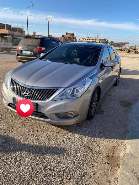 هونداي أزيرا 2012 - صورة 4