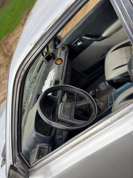 بيجو ٥٠٥ 1980 - صورة 4