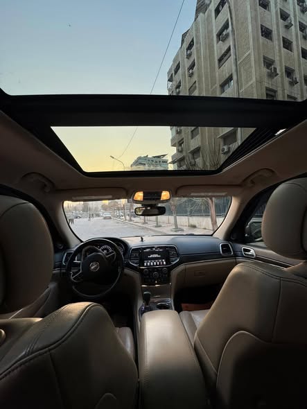 جيب غراند شيروكي 2019 - صورة 5