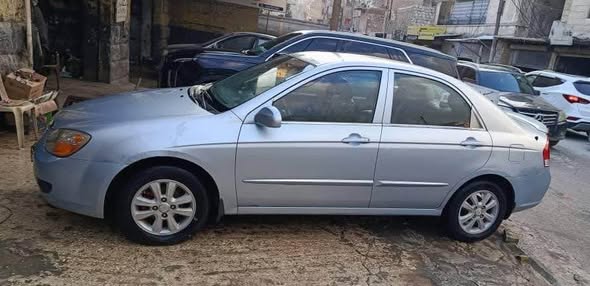 كيا سيراتو 2008 - صورة 3