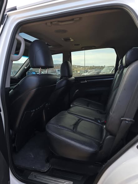 Ssangyong Mohave 2012 - صورة 2