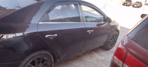 كيا سيراتو 2009 - صورة 4