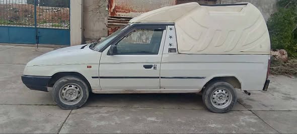 سكودا كرت 1995 - صورة 4