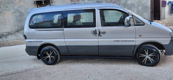 فان اوربي فان 2000 - صورة 1