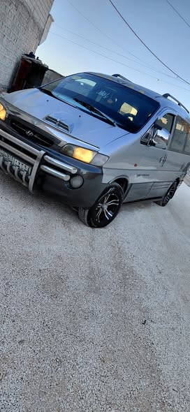 فان اوربي فان 2000 - صورة 4