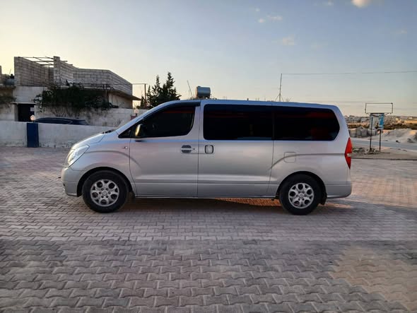 هيونداي H-1 2009 - صورة 4