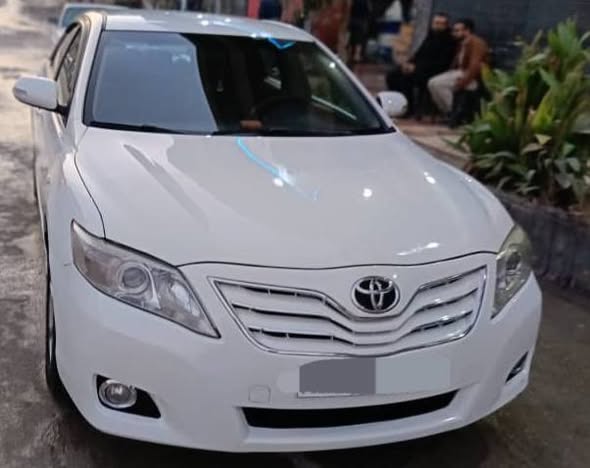 تويوتا كامري 2011 - صورة 2