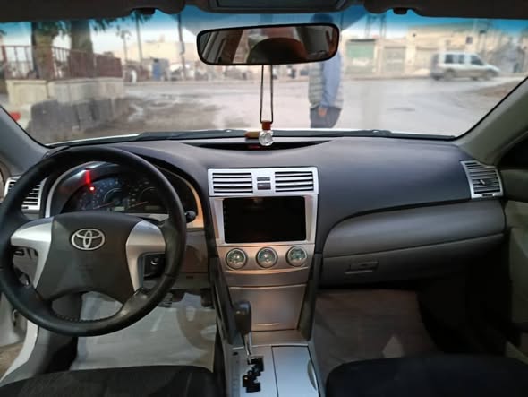 تويوتا كامري 2011 - صورة 4