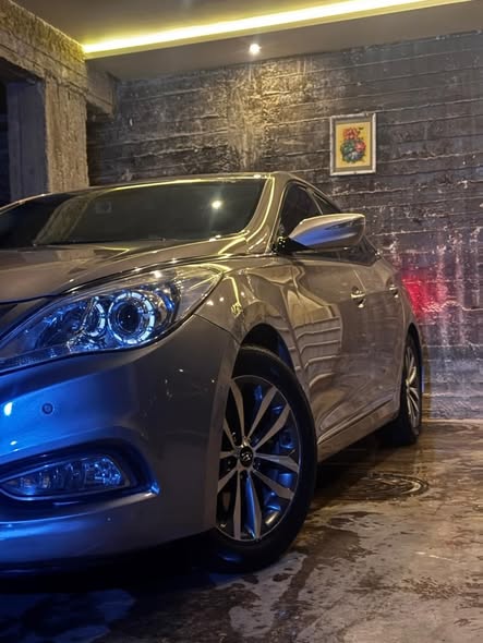 هيونداي ازيرا 2012 - صورة 3