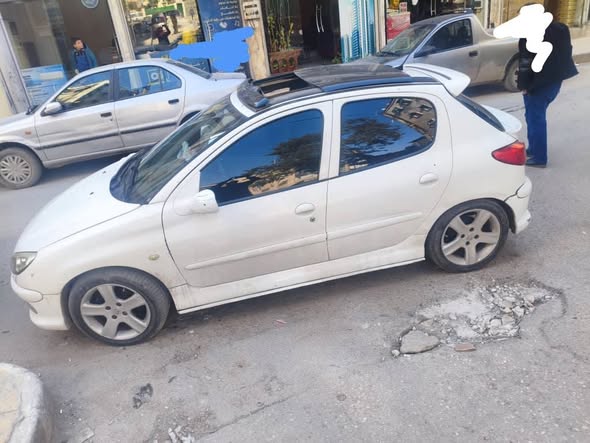 بيجو 206 2004 - صورة 1