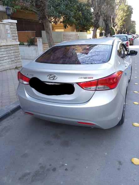 هيونداي النترا 2011 - صورة 2