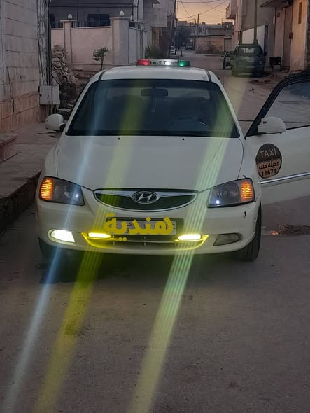 هيونداي فيرنا 2009 - صورة 1