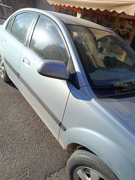 كيا ريو 2008 - صورة 1