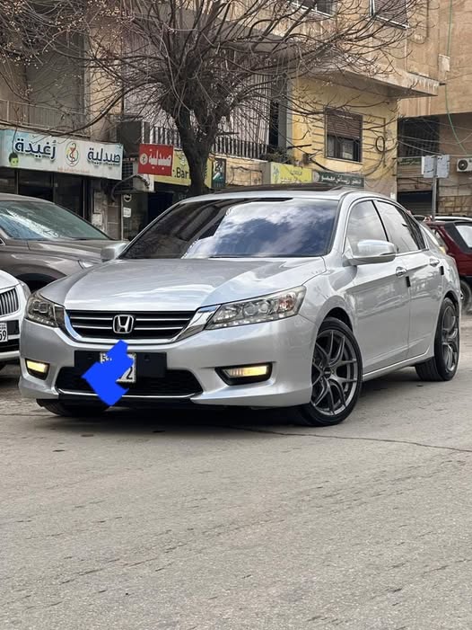 هوندا أكورد 2013 - صورة 1