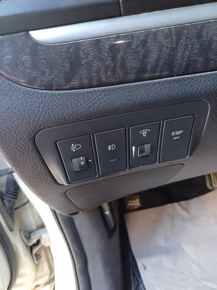 هيونداي سانتافي 2008 - صورة 4