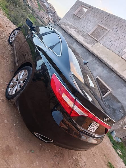 هيونداي ازيرا 2011 - صورة 1