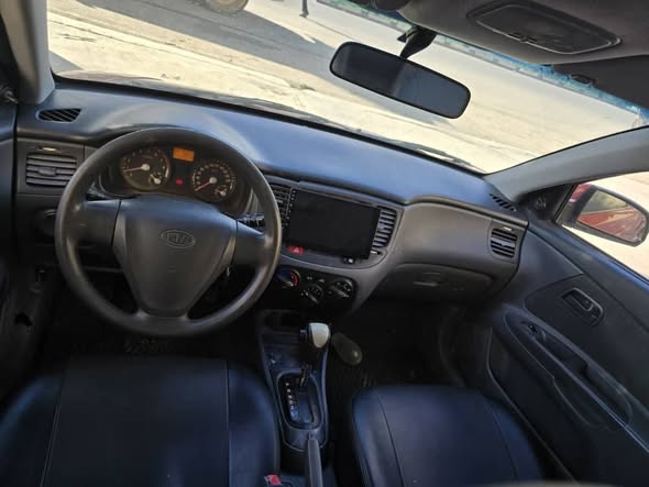 كيا ريو 2008 - صورة 5