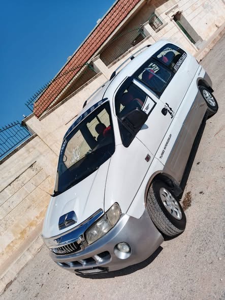 فان ستاركس 2004 - صورة 2