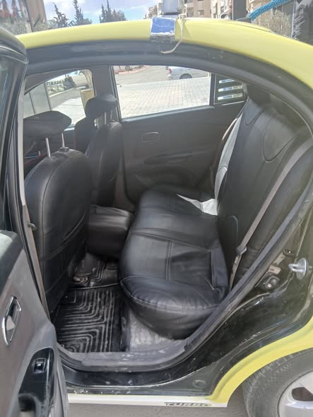 كيا ريو 2011 - صورة 4