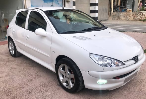 بيجو ٢٠٦ 2004 - صورة 5