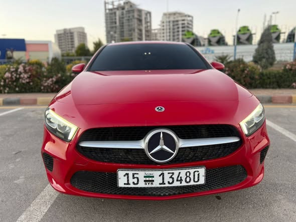 مرسيدس A220 2019 - صورة 2
