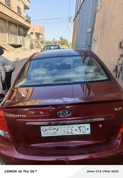 كيا سيراتو 2007 - صورة 2