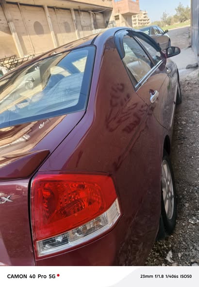 كيا سيراتو 2007 - صورة 3