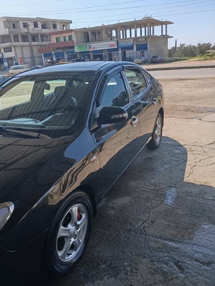 هيونداي افانتي 2008 - صورة 5