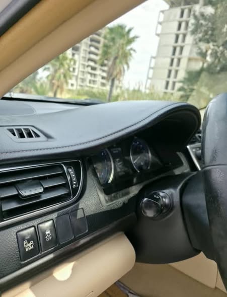 تويتا كاميري 2016 - صورة 2