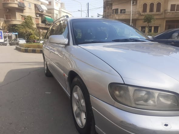 اوبل اوميغا 1999 - صورة 2