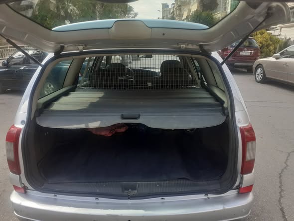 اوبل اوميغا 1999 - صورة 5