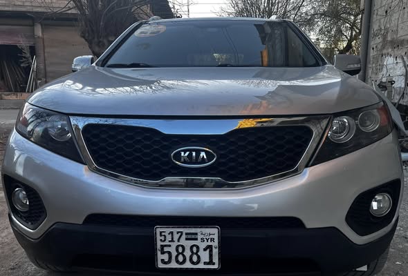 كيا سورينتو 2010 - صورة 1