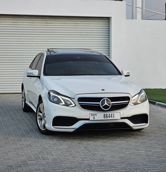 مرسيدس-بنز الفئة-إي 2011 - صورة 1