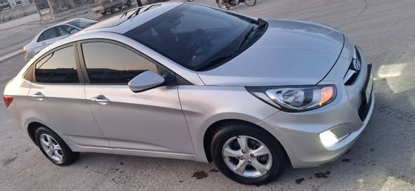 هيونداي اكسنت 2011 - صورة 2