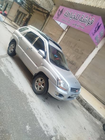 كيا سبورتاج 2005 - صورة 2