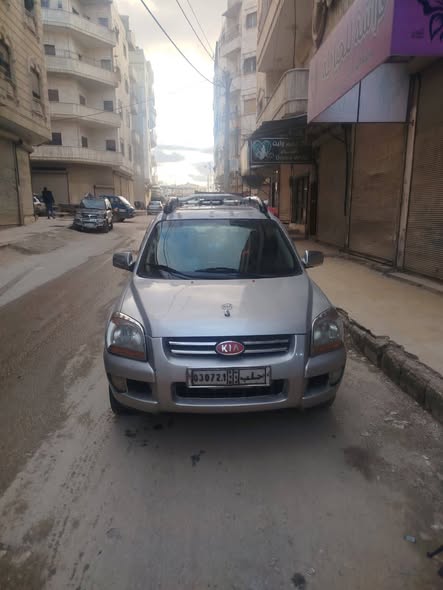 كيا سبورتاج 2005 - صورة 5