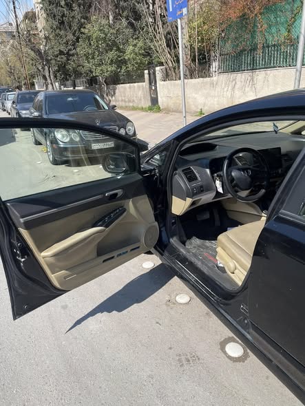 هوندا سيفيك 2008 - صورة 5