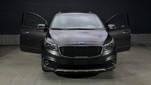 كيا سيدونا 2016 - صورة 2