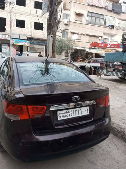 كيا سيراتو 2009 - صورة 1