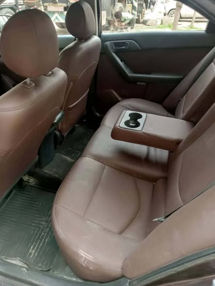 كيا سيراتو 2009 - صورة 3