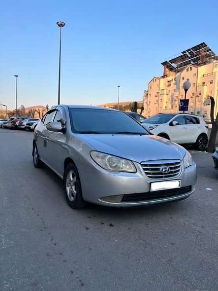 Hyundai افانتي 2011 - صورة 5