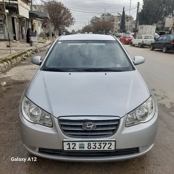 هيونداي افانتي 2009 - صورة 5