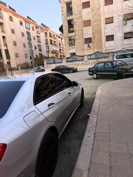 مرسيدس E300 2014 - صورة 4